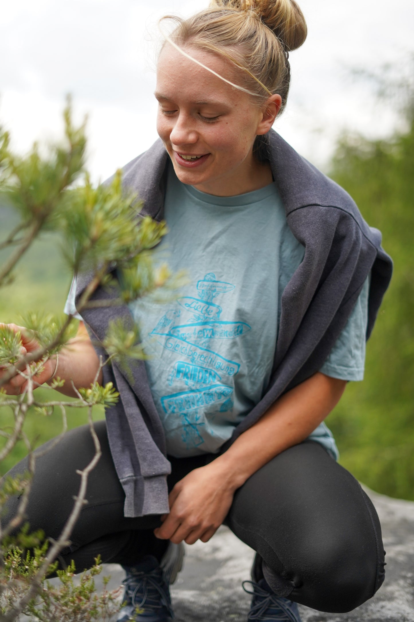 Wegweiser  – Fairtrade Bio-Shirt für deinen nachhaltigen Weg - Damen Organic Shirt